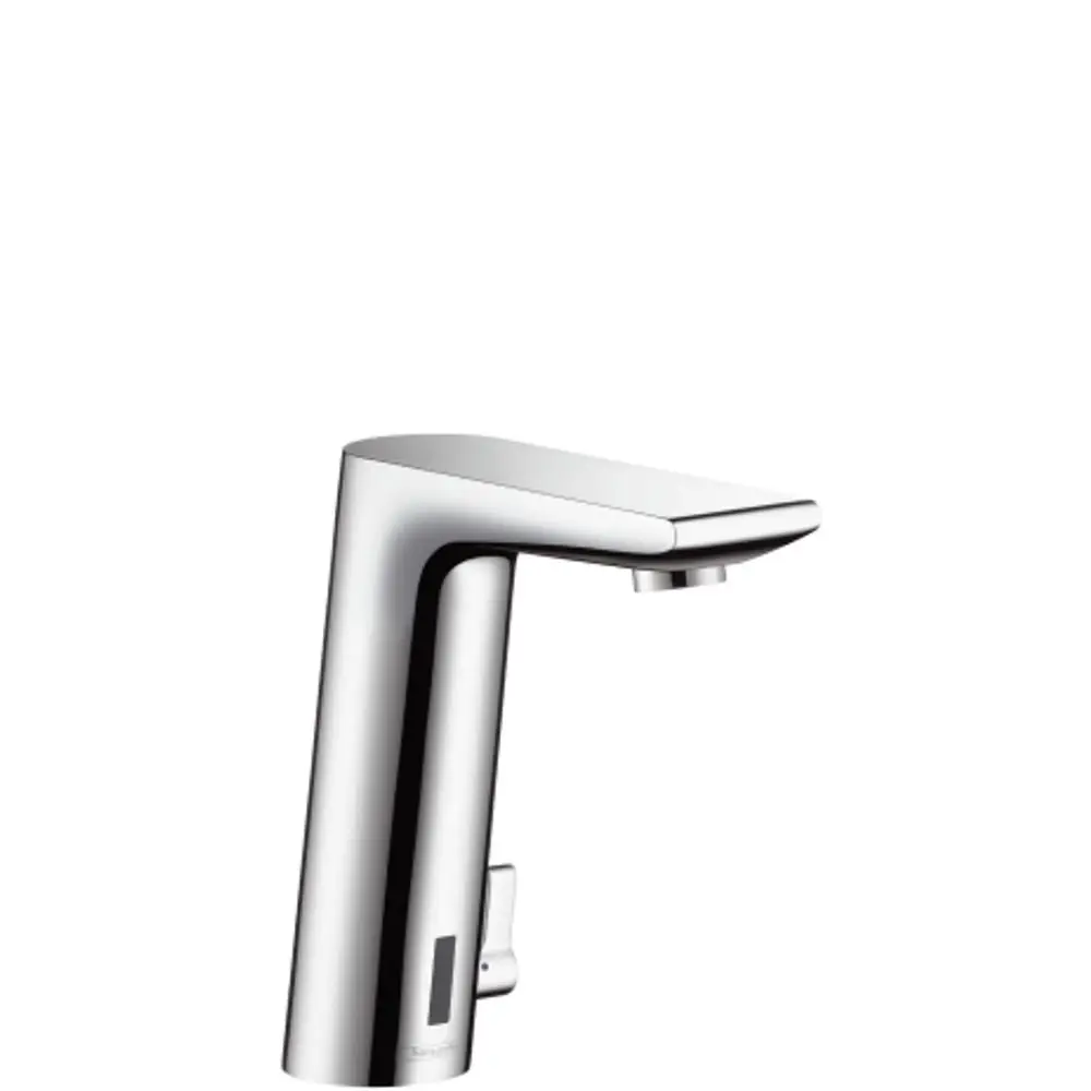 Hansgrohe Waschtischmischer in Chrom mit elektronischer Steuerung, ausgestattet mit Temperaturregulierung und einem Wasserhahn-Design. Batteriebetriebene Ausführung.